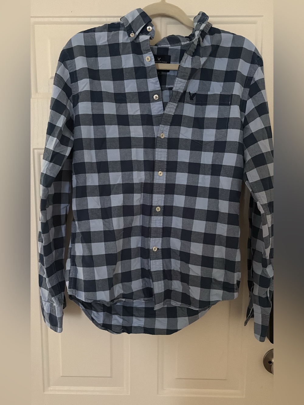 American Eagle Outfitters Blue and Navy Plaid Button-Down Shirt